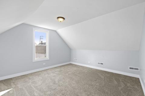 6823 S Artesian Ave, Chicago, IL 60629 photo 13