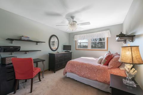 1505 Chestnut St, Elgin, IL 60120 photo 14