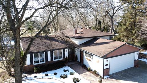 1505 Chestnut St, Elgin, IL 60120 photo 2