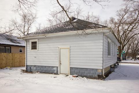208 S Albert Blvd, Kankakee, IL 60901 photo 2