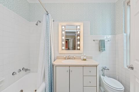 60 E Scott St #301, Chicago, IL 60610 photo 11