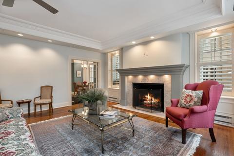 60 E Scott St #301, Chicago, IL 60610 photo 5
