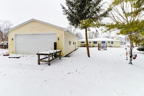 204 E Jefferson St, Philo, IL 61864 photo 4