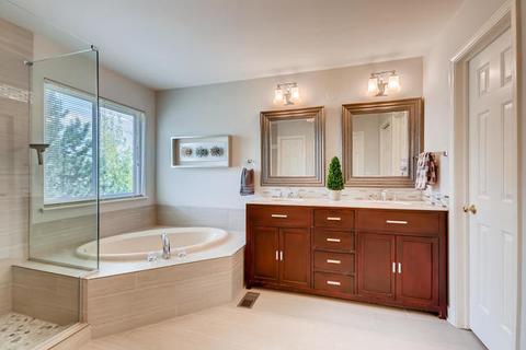 5670 Trinity Ct, Gurnee, IL 60031 photo 15