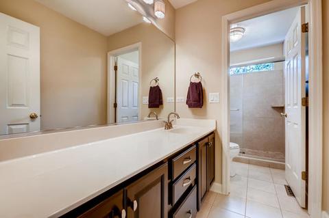 5670 Trinity Ct, Gurnee, IL 60031 photo 19