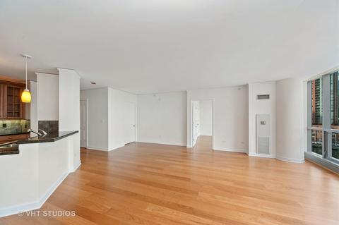 420 E Waterside Dr #413, Chicago, IL 60601 photo 9
