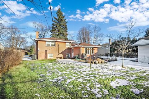 304 Michael Mnr, Glenview, IL 60025 photo 16