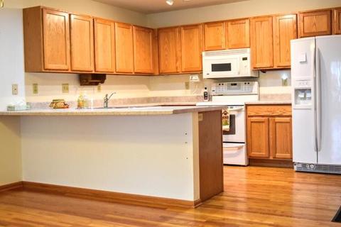 931 Foxpointe Dr, Sycamore, IL 60178 photo 19