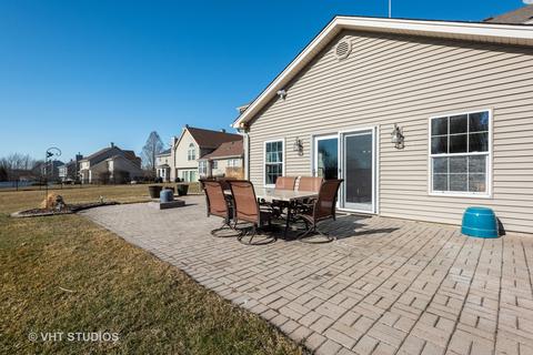 266 Shawnee Cir, Bartlett, IL 60103 photo 22