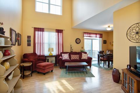 1094 Horizon Dr, Bartlett, IL 60103 photo 4