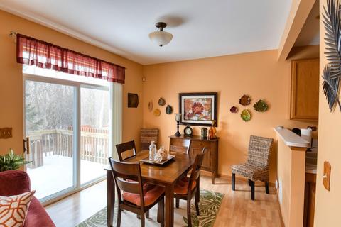 1094 Horizon Dr, Bartlett, IL 60103 photo 5