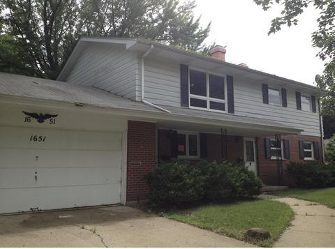 1651 Mark Ave, Elgin, IL 60123 photo 1