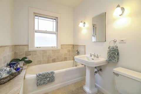 1114 Forest Ave, River Forest, IL 60305 photo 20
