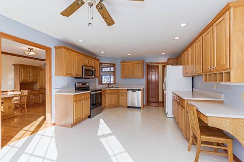 311 Covey Ct, Normal, IL 61761 photo 7