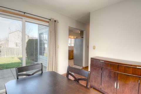 1212 Dunamon Dr, Bartlett, IL 60103 photo 9