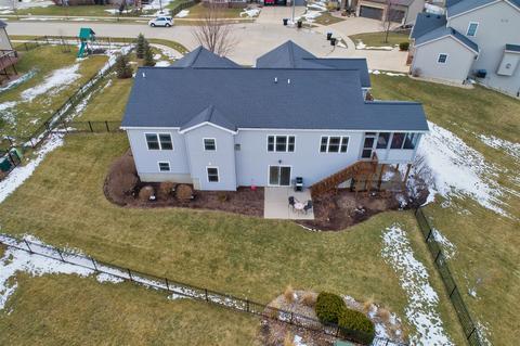 4 Kerry Hall Ct, Bloomington, IL 61705 photo 38