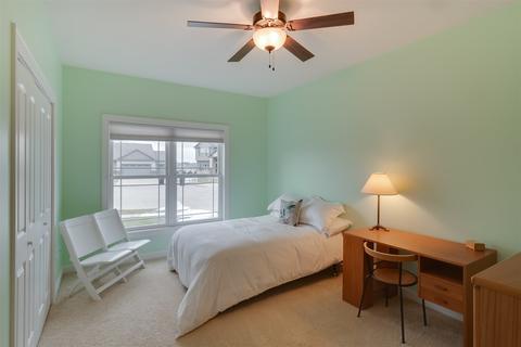 4 Kerry Hall Ct, Bloomington, IL 61705 photo 19