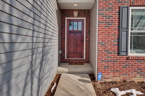 4 Kerry Hall Ct, Bloomington, IL 61705 photo 5
