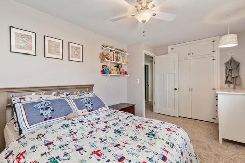 139 N Hale Ave, Bartlett, IL 60103 photo 15
