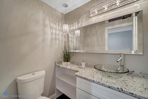 966 Suffield Ter, Northbrook, IL 60062 photo 16