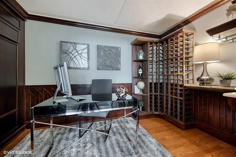 21 E Huron St #3302, Chicago, IL 60611 photo 5