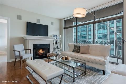 21 E Huron St #3302, Chicago, IL 60611 photo 3