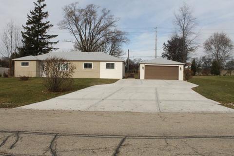 210 Aster Ln, Hoffman Estates, IL 60169 photo 1
