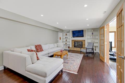 722 Braintree Ln, Bartlett, IL 60103 photo 12