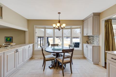 722 Braintree Ln, Bartlett, IL 60103 photo 11