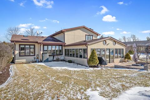 722 Braintree Ln, Bartlett, IL 60103 photo 25