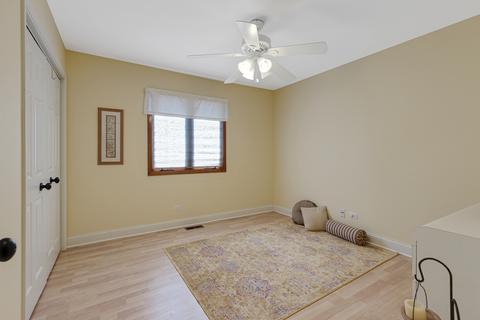 722 Braintree Ln, Bartlett, IL 60103 photo 23