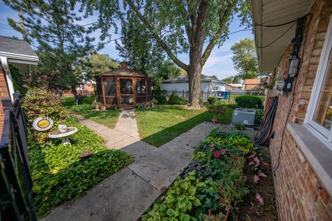 7036 Birch St, Bridgeview, IL 60455 photo 5