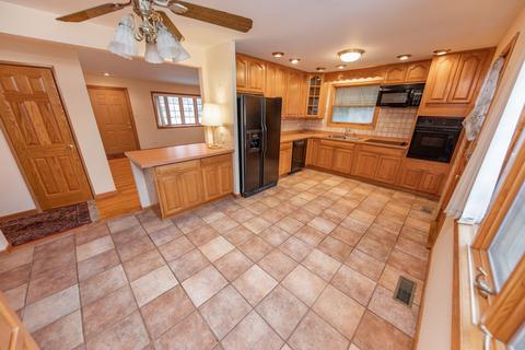 7036 Birch St, Bridgeview, IL 60455 photo 11