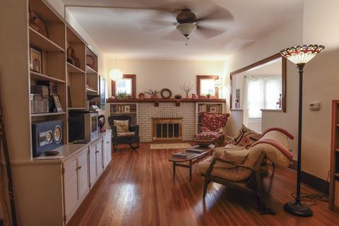 909 Broadway Ave, Normal, IL 61761 photo 6
