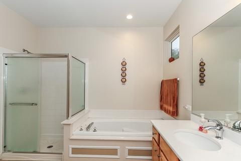 4231 Whitehall Ln, Algonquin, IL 60102 photo 12