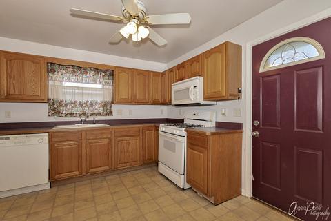 5002 Willow Ln, Mchenry, IL 60050 photo 9