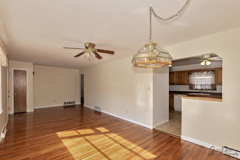 5002 Willow Ln, Mchenry, IL 60050 photo 3