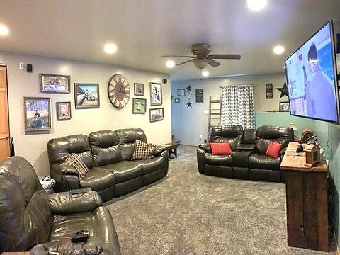715 E Norris Dr, Ottawa, IL 61350 photo 9