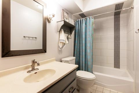 40 W516 Bowes Rd, Elgin, IL 60124 photo 11