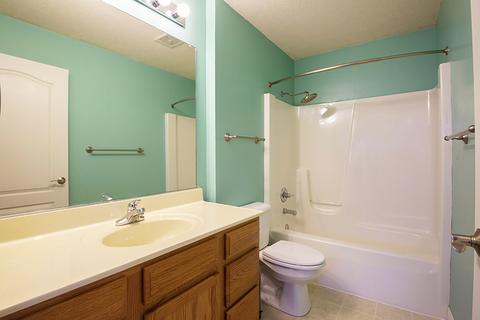 1901 Saltonstall Dr, Normal, IL 61761 photo 27