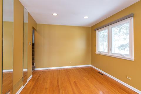 821 Forest Ct, Bartlett, IL 60103 photo 7