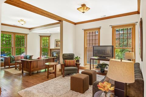 932 Hinman Ave, Evanston, IL 60202 photo 7
