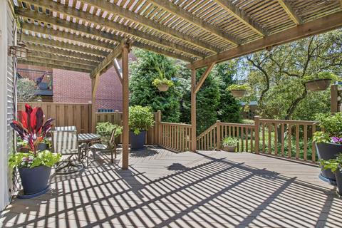 932 Hinman Ave, Evanston, IL 60202 photo 25