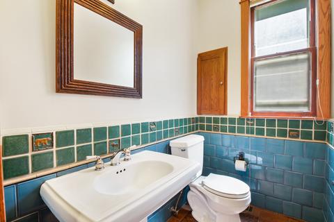 932 Hinman Ave, Evanston, IL 60202 photo 12