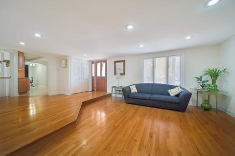 814 Elmdale Rd, Glenview, IL 60025 photo 6