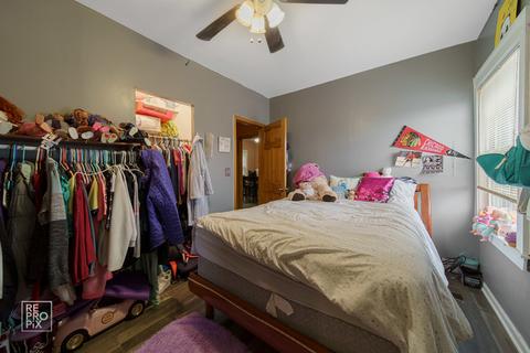 6331 S Keating Ave, Chicago, IL 60629 photo 15