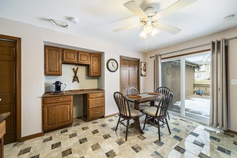 600 Saddle Ln, Aurora, IL 60505 photo 10