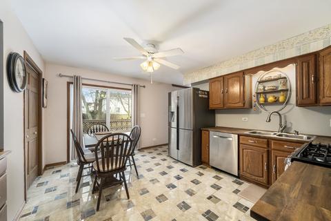 600 Saddle Ln, Aurora, IL 60505 photo 11