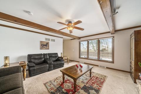 600 Saddle Ln, Aurora, IL 60505 photo 12