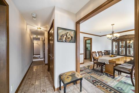 600 Saddle Ln, Aurora, IL 60505 photo 7